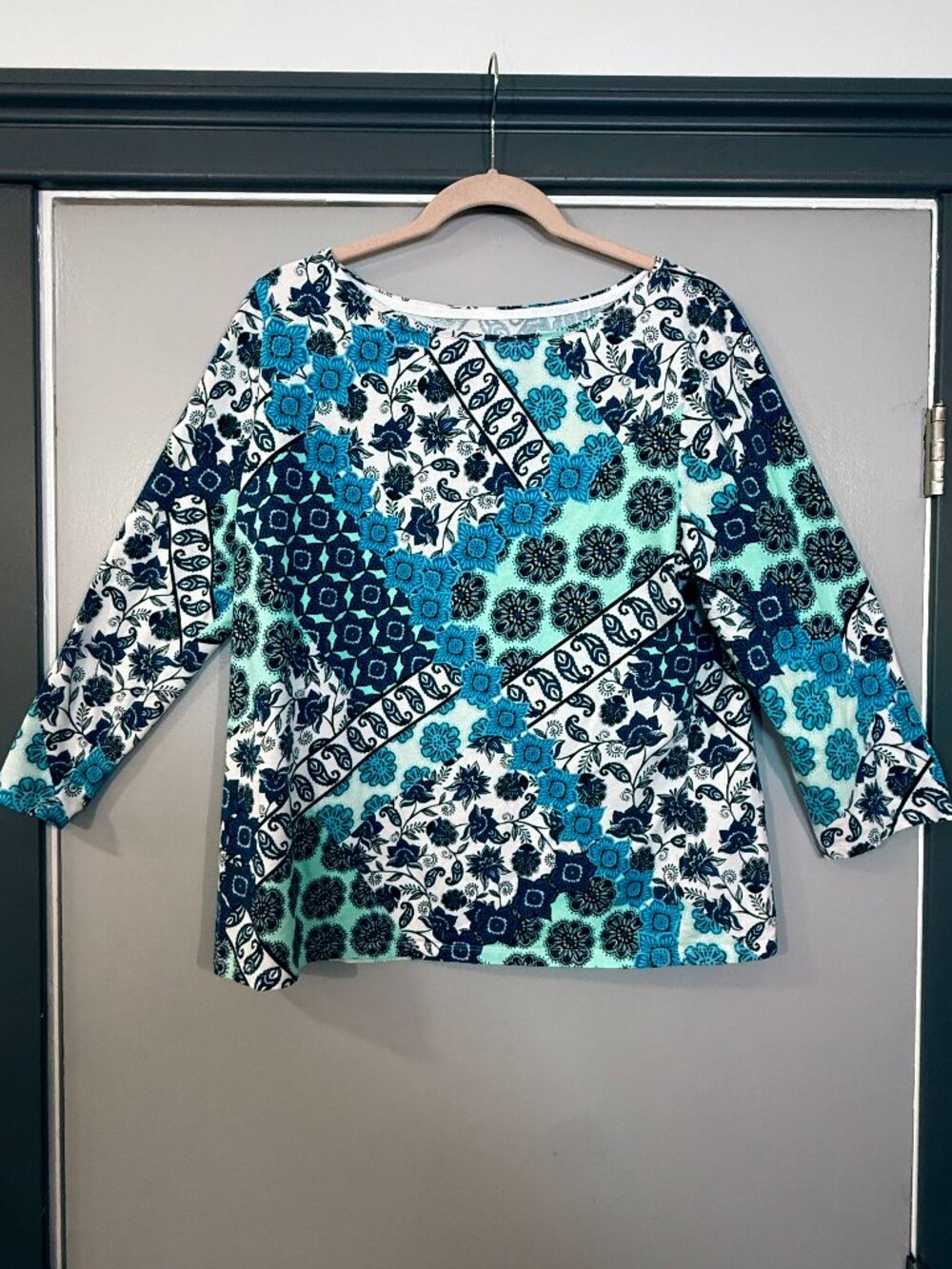 Talbots Tee XL Blue Turquoise Floral Patchwork Boat Neck 3/4 Sleeve Top